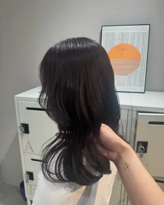 ミディアム カラー 樋口 みのりのヘアスタイル