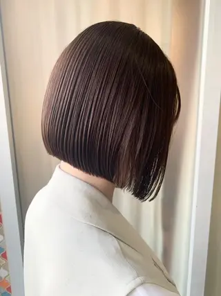 ショート カラー 平松 由基のヘアスタイル