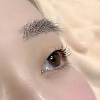 マツエク・マツパ Eyepreme渋谷店所属・eyepreme aoiの眉毛・アイブロウイメージ