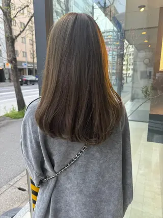 ミディアム 木原良 (キハラ リョウ)のヘアスタイル