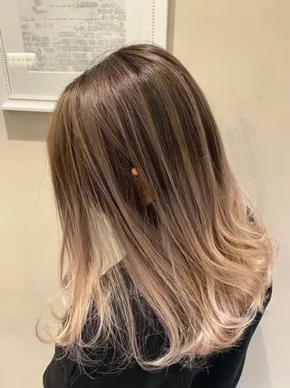 セミロング 奥田 恵樹のヘアスタイル