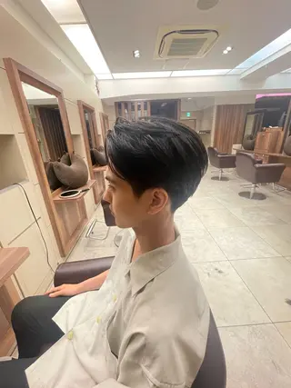 メンズ yukio Dal所属・寒河江 真希のヘアスタイル