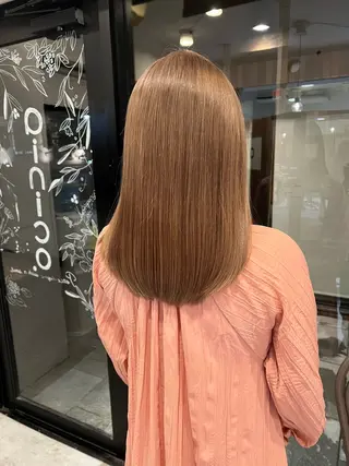 セミロング 艶髪カラー✨似合わせ No.1🥇渡辺康貴のヘアスタイル