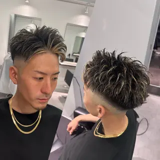 カラー メンズ R/🤎 パーマ&ブリーチ🔥のヘアスタイル