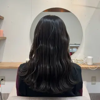 セミロング Yuna ユウナのヘアスタイル