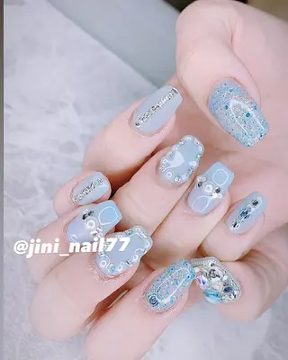 ネイル JINI NAIL所属・ジニ ネイルのネイルデザイン
