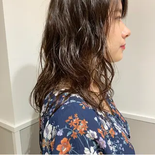セミロング パーマ ヘアアレンジ 髪質改善period.所属・いしかわまい🎀 髪質改善特価サロンのヘアスタイル