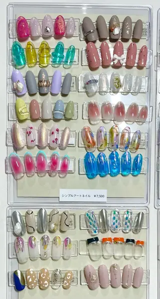ネイル Nail Salon Y.のネイルデザイン