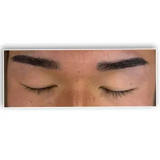 アイブロウ ココラッシュ上野御徒町店所属・y.e cocoのマツエク・マツパデザイン