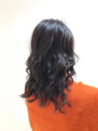 セミロング カラー 🌈ぷる艶カラー🌈 髪質改善👑柳沼尚貴のヘアスタイル