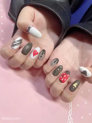ショート ネイル 《LB》ラブリエ Nail&eyeのマツエク・マツパデザイン
