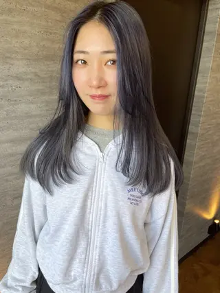 ロング JIEN MIUのヘアスタイル