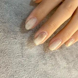 ネイル Ray. ／綺麗目ニュアンスのネイルデザイン
