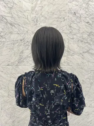 カラー TENSHO ハイトーンレイヤーのヘアスタイル