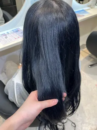 カラー toi所属・💙村岡 春陽💙のヘアスタイル