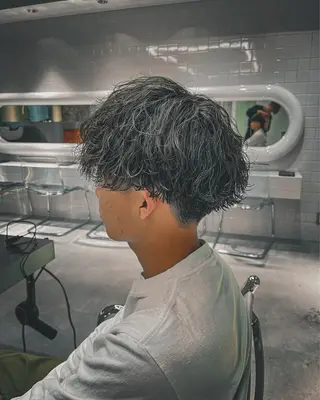 ショート パーマ メンズ soen所属・⚡メンズパーマフ ェードカットTomyのヘアスタイル