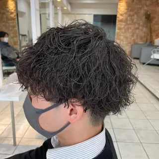 ショート パーマ メンズ シャドウパーマ/縦落 ちパーマ 大久保拓実のヘアスタイル