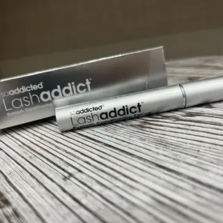 マツエク・マツパ TReiS所属・TReiS eyelashのマツエク・マツパデザイン