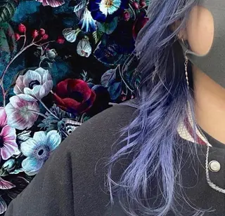 カラー hair salon dot.tokyo color所属・MANAMI 🥀ウルフカットのヘアスタイル