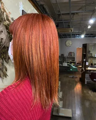 セミロング STRAAL所属・M. YURIのヘアスタイル