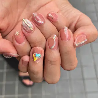 ネイル 河野 弥月のネイルデザイン