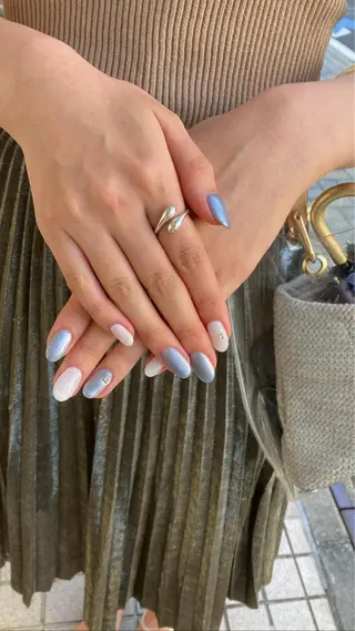 ネイル nailsalon　hue所属・小山 羽奈のネイルデザイン