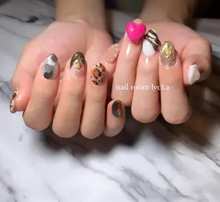 ネイル ﾈｲﾙﾙｰﾑﾘｯｶ 𝐦𝐚𝐲𝐮のネイルデザイン