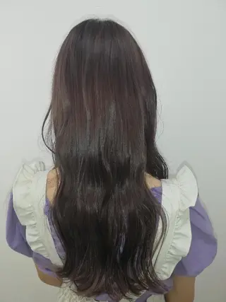 カラー ロング クオレへアー所属・上田 俊子のヘアスタイル