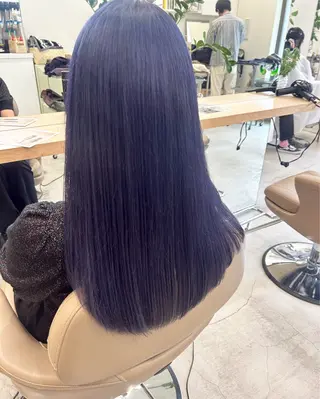 ロング カラー 💛🤍U too e’s 鎌倉🧸のヘアスタイル