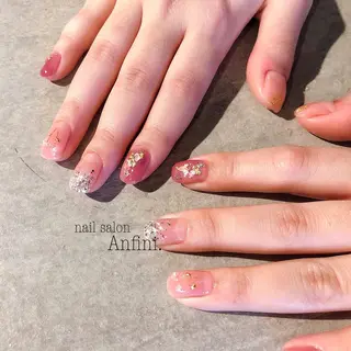 ネイル Anfini アンフィニのマツエク・マツパデザイン