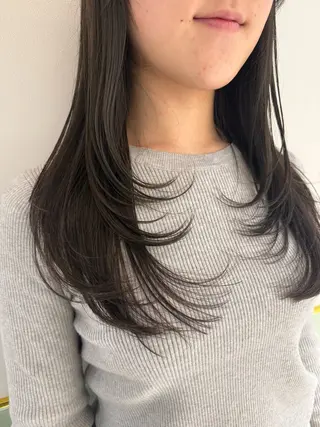 ロング 🌻Reina 艶カラー/髪質改善のヘアスタイル