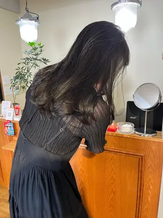 セミロング カラー 薬院:今泉/上川美幸 大人ヘア/暗髪カラーのヘアスタイル