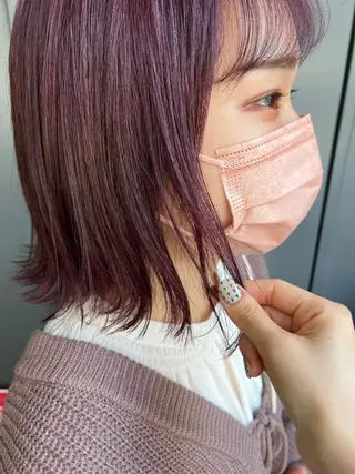ショート カラー ヘアアレンジ サナ🌱 切りっぱなしボブのヘアスタイル