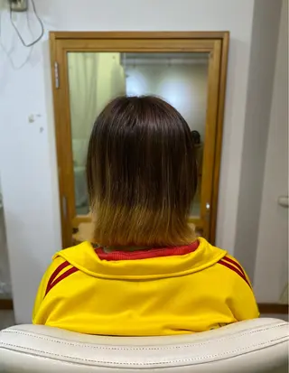 ミディアム カラー CRADLE Takeuchiのヘアスタイル