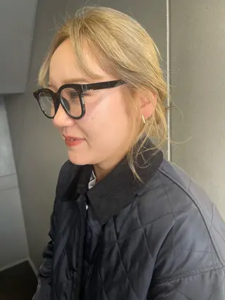 ショート カラー pole/apartment所属・💓パーマ，💗 レイヤーカットのヘアスタイル