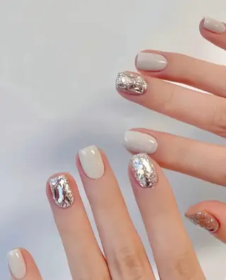 ネイル 高木 維麗絲のネイルデザイン