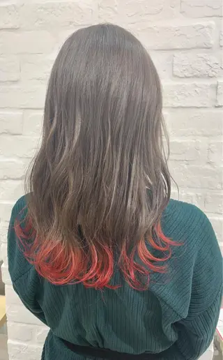 ロング カラー 加藤 あやみのヘアスタイル