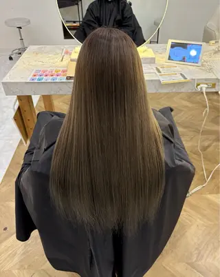 ロング カラー 須永 さくらのヘアスタイル