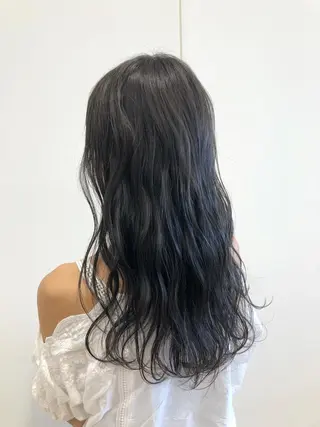 セミロング カラー ケアブリーチ 坪井佑樹のヘアスタイル