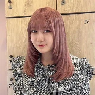 ミディアム カラー あいさ🤍ムラ無しカ ラー🤍のヘアスタイル