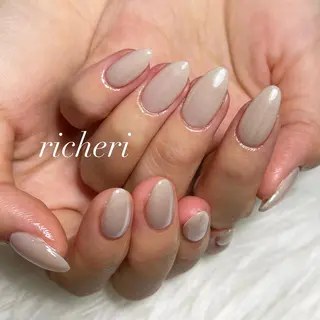 ミディアム ネイル richeri beautyのネイルデザイン