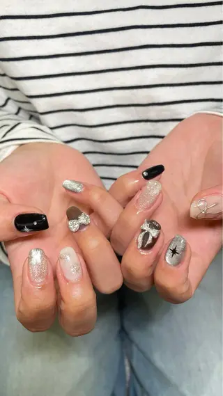 ネイル 楢本 彩耶のネイルデザイン