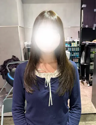 セミロング 深みモテカラー˚✧ YUKAのヘアスタイル