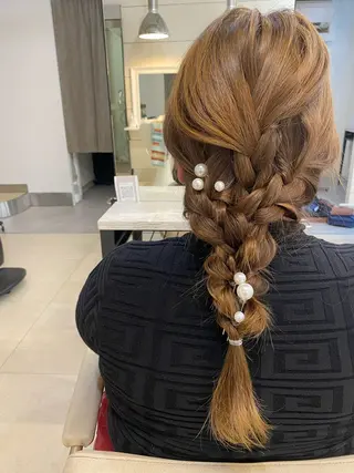 ロング ヘアアレンジ Avalon所属・Hiroshi ヒロシのヘアスタイル