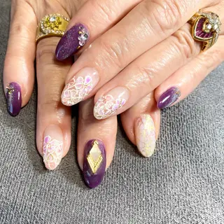 ネイル Flore (フロール)の眉毛・アイブロウイメージ