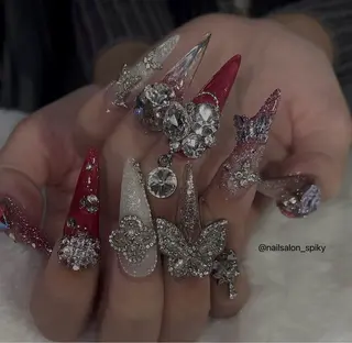 ネイル Spiky とうげ ふうかのネイルデザイン