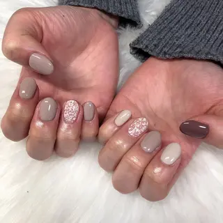 ネイル 西岡 杏のネイルデザイン