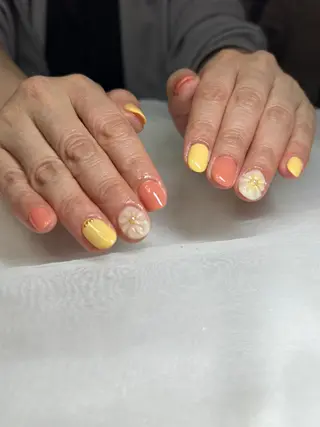 ネイル うにゃねいる🌷 Mayaのネイルデザイン