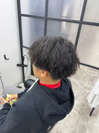 ショート Notoミルクティー グレージュカラーのヘアスタイル