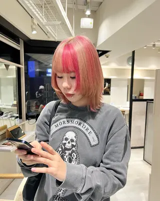 ミディアム デザイン🥇複雑履歴 ハイトーン特化のヘアスタイル